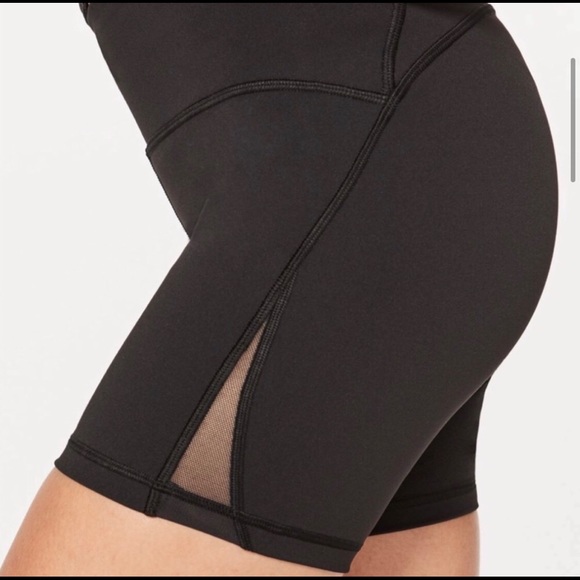 SOLD.   Lululemon Train Times Short 6” - Picture 3 of 10